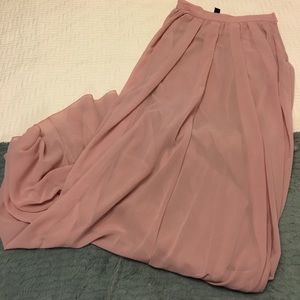 Brand new Windsor maxi skirt